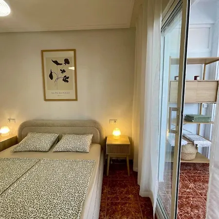 דירה Modern In *