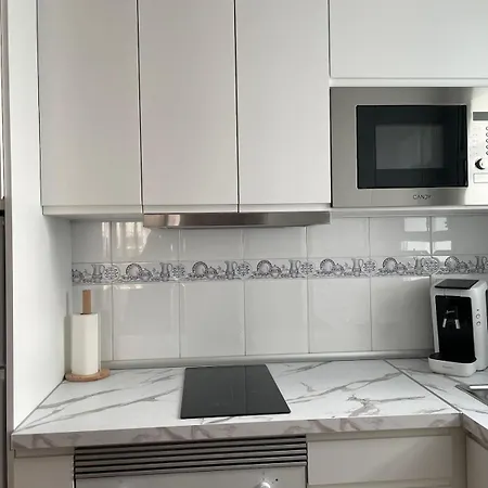 דירה Modern In טורבייחה